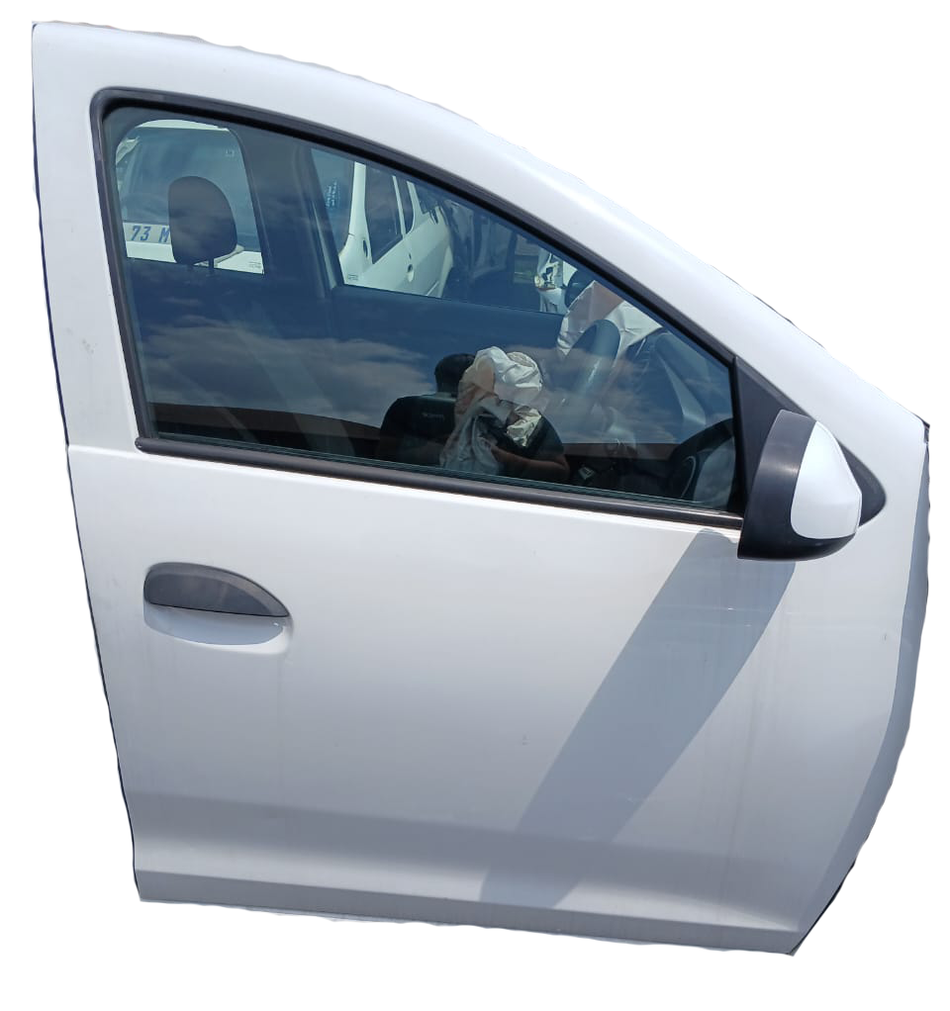 Used 2018 Renault Sandero Right Front door For Sale