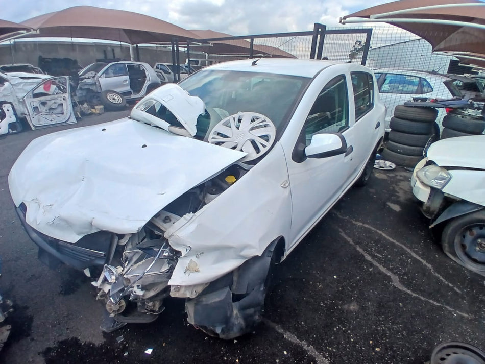 Used 2018 Sandero Stripping