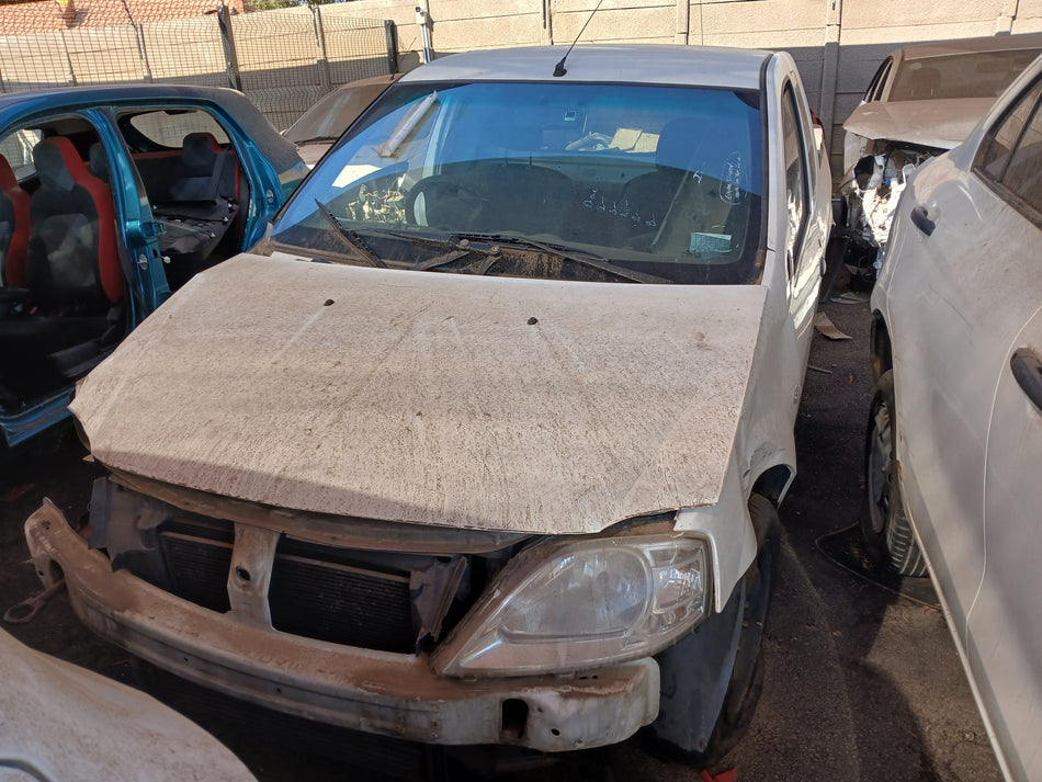 Used Nissan NP200 Stripping stock