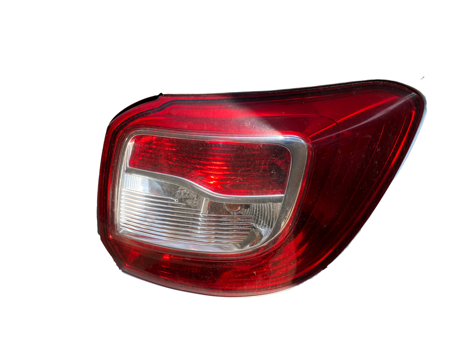 Used Renault Sandero 2017 right tail light