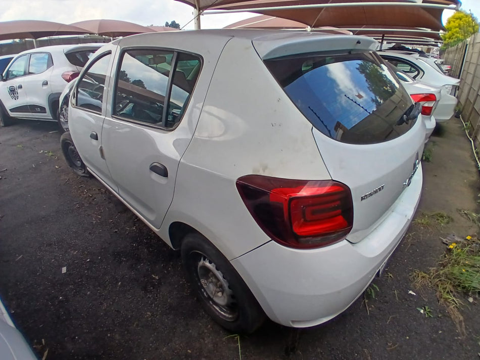 Used 2019 Renault Sandero 900t Stripping For Spares